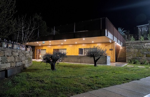 Sao Tiaguinho Casa | Medieval castle
