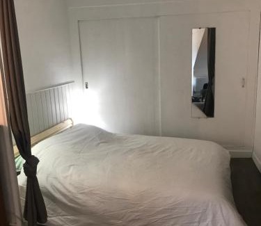 Clamecy Apartamento | Medieval