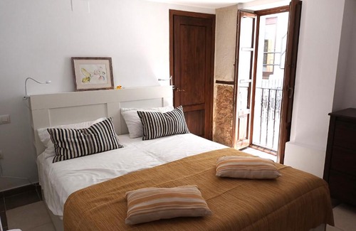 Medina-Sidonia Apartamento | Medina Sidonia, luxury historic modern townhouse, swimming pool, terraces, sea view.