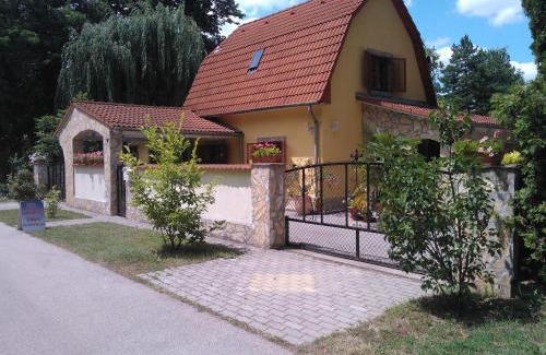 Szantod Apartamento | Mediterrán Apartmanház Szántód