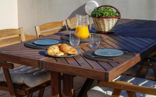 Mataro Apartamento | Mediterranean City