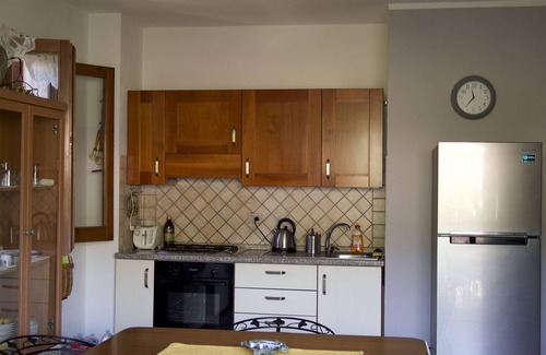 Castelsardo Apartamento | Mediterráneo apartamento, totalmente equipado con dos terrazas