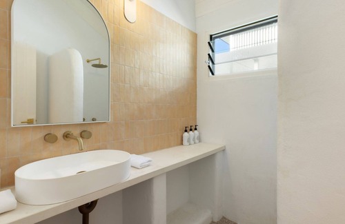 Byron Bay Apartamento | Mediterranean inspired studio in the Heart of Byron Bay