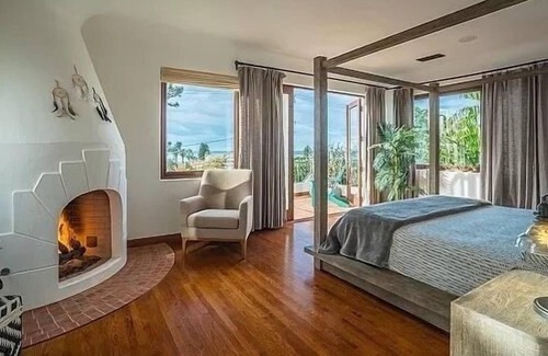 Sunset Cliffs Casa | Mediterranean Riviera Circa 1927: Casa Blanca Sunset Cliffs w Pool/Spa 1/2 acr