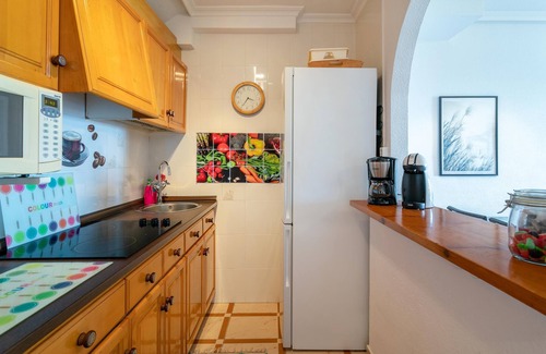 Santa Pola Apartamento | "Mediterranean sea views apartment" con piscina, jardín, 2 terrazas y Wi-Fi