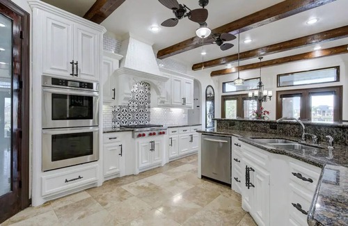 Richmond Casa | Mediterranean Villa by the Lake also for short term lease