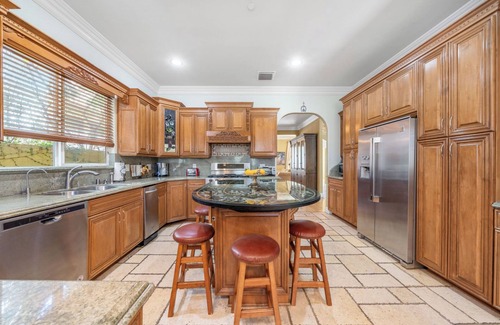 Burbank Casa | Mediterranean Villa - Pool&Sauna