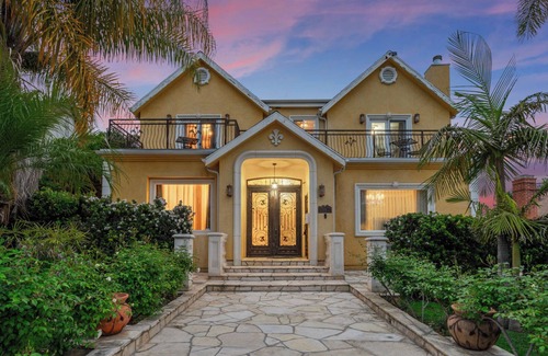 Burbank Casa | Mediterranean Villa - Pool&Sauna
