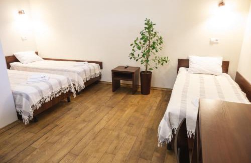 Lychakivskyi District Hotel | Medova Pechera