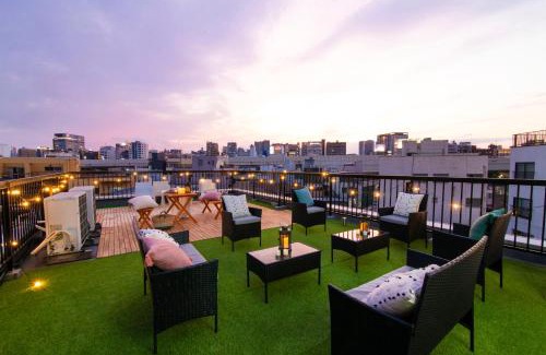 Azumabashi Apartamento | Meee Asakusa3F4F 浅草徒歩3分 140平米Max22名 無料駐車場 屋上絶景 渋谷直通