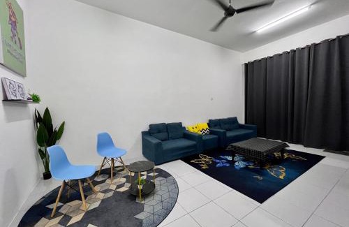 Muadzam Shah Casa | Meen Homestay