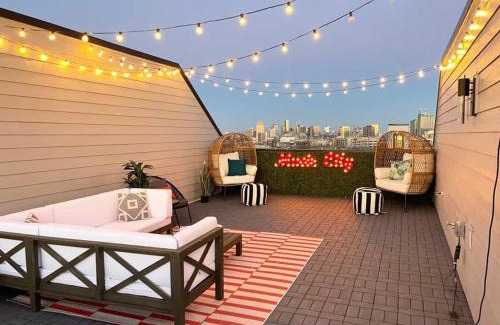 Nashville Casa | Mega Home - 24 Beds and Karaoke