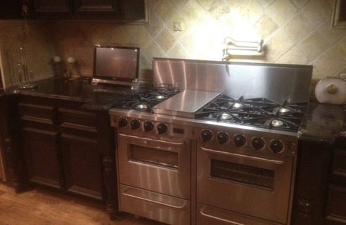 Fairburn Casa | Mega Mansion West Atlanta Driver, Chef y Bartender Disponible