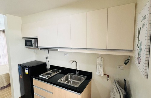 Quezon City Apartamento | Megaworld Iloilo Condo Unit