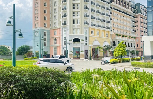 Quezon City Apartamento | Megaworld Iloilo Condo Unit