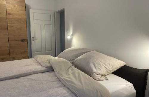 Kirchlinteln Apartamento | Meine Schule Sehlingen, exklusiver Familien oder Generations-Landurlaub, Treffen mit Freunden, Team-Auszeit, Workation, Sauna, Ruhe & Erholung genießen sowie Niedersachsen, Verden & die Lüneburger Heide entdecken