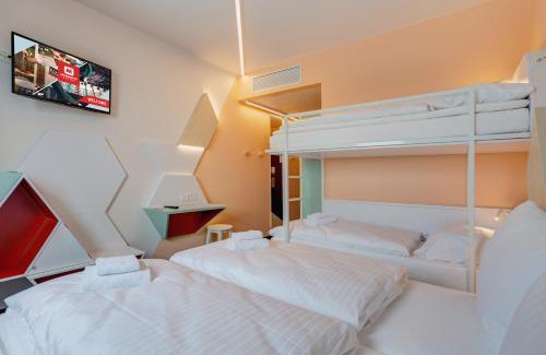Weststadt Hotel | MEININGER Hotel Heidelberg Hauptbahnhof