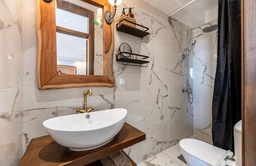 Kefalos Apartamento | Melathron II-Sea View apartment -Adults only Plus 16