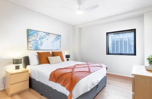 Chinatown Apartamento | Melbourne Apartment with Pool, Spa & Tennis Court