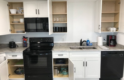 Sunny Point Apartamento | Melbourne Waterfront 2 Bed 1 Bath - Incredible View