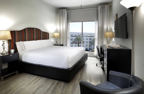 Celebration Hotel | Melia Room at Melia Orlando Celebration, Free Parking, Pets Allowed