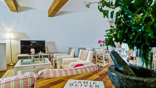 Bodorgan Casa | Melin Y Bont