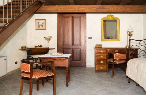 Airasca Casa | HABITACIÓN MELISSA.