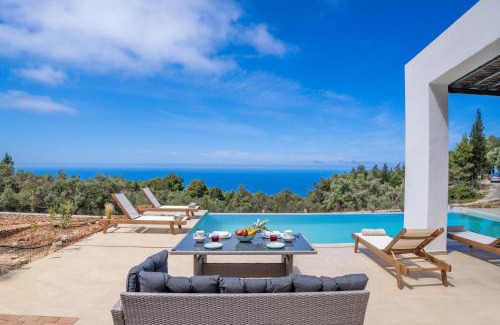 Evgiros Casa | Mellamare Luxury Suites