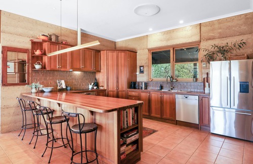 Mansfield Casa | Melliodora - Relax, Unwind & Recharge