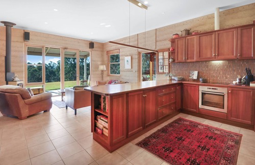 Mansfield Casa | Melliodora - Relax, Unwind & Recharge