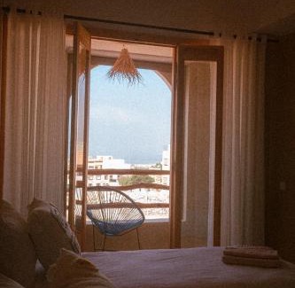 Tamrhakht Hotel | Melo Surf and Yoga