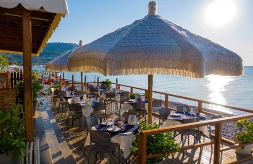 Mattinata Casa | Casa Vacanza Melograno con piscina y playa privada