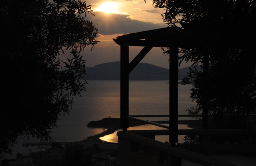 Alyki Casa | Melolia A1 Casas de vacaciones con piscina y maravillosas vistas del atardecer