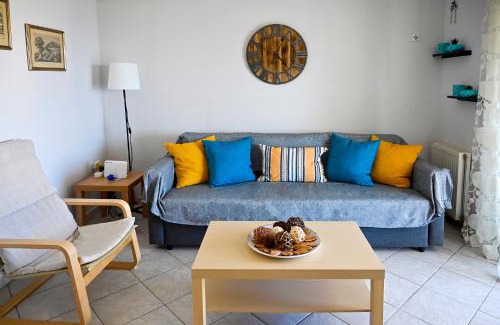 Anavyssos Casa | Melrose maisonette by the sea