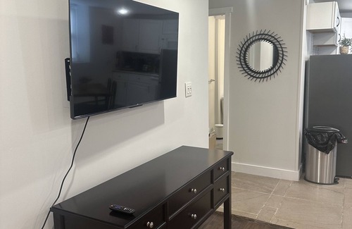 Oak Lane - East Oak Lane Apartamento | Melrose Place!
