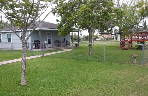 Port Lavaca Casa | Mema's Beach Cottage