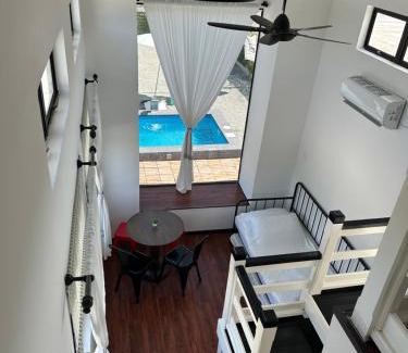 Setiu Casa | Memerang Tiny House & Pool near Merang Jetty