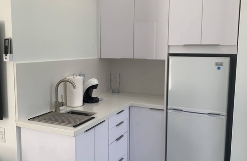 South Middle River Casa | Men Only Clothing Optional Guesthouse near Wilton Manors