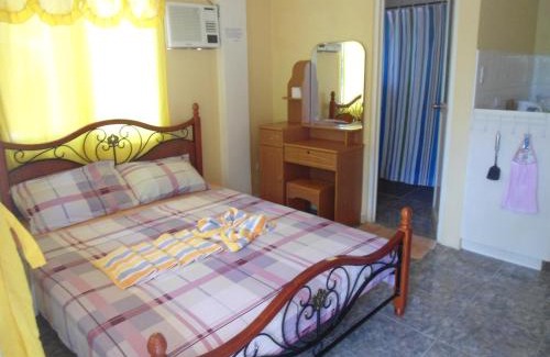 Tawala Hotel | Menchu's Pension House