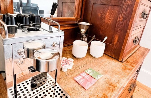 Little River Casa | Mendocino Carriage House! ¡Hogar! Caminar a la playa