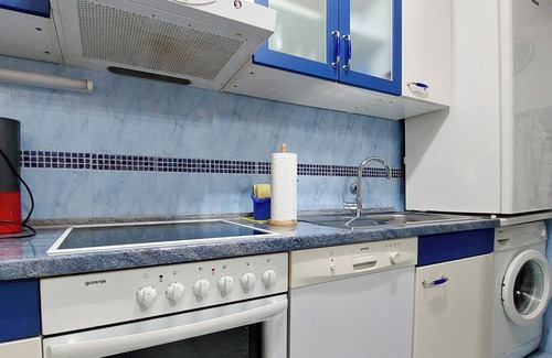 Kastel Sucurac Apartamento | Mendy Cozy Seaview Retreat | Alojamiento familiar y relajante