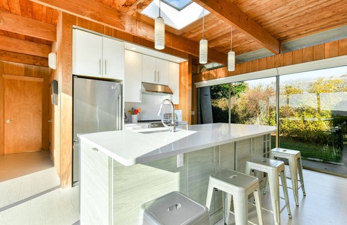 Chilmark Casa | Menemsha Pond views & access! Mid-century renovated beach house. Dogs welcome.