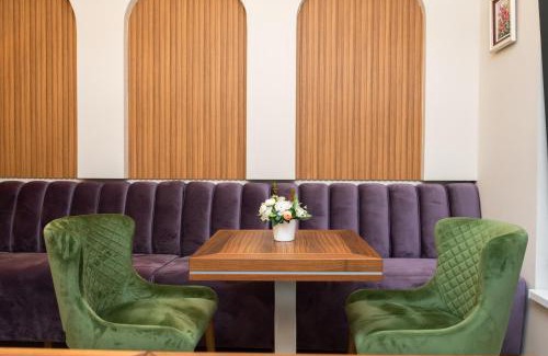 Sabac Cama Y Desayuno | Merak Rooms & Caffe Bar
