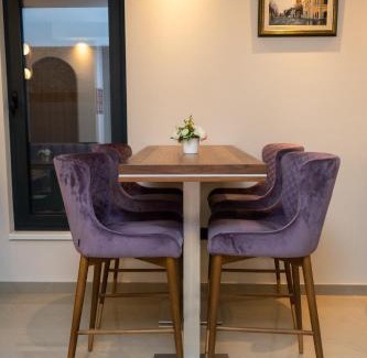 Sabac Cama Y Desayuno | Merak Rooms & Caffe Bar