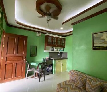 Dauis Apartamento | Merangie Travellers Inn