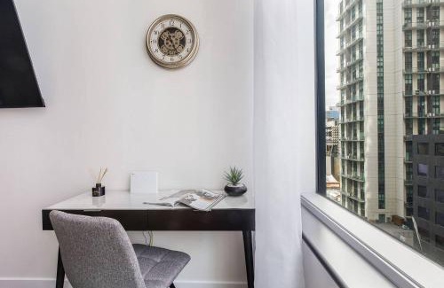 Melbourne Central Business District Apartamento | Mercura - Modern CBD Escape by Queen Victoria Market