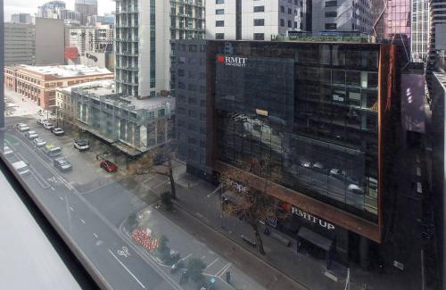 Melbourne Central Business District Apartamento | Mercura - Modern CBD Escape by Queen Victoria Market