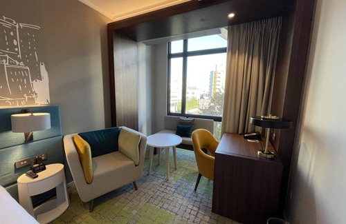 Newton Hotel | Mercure Auckland Queen Street