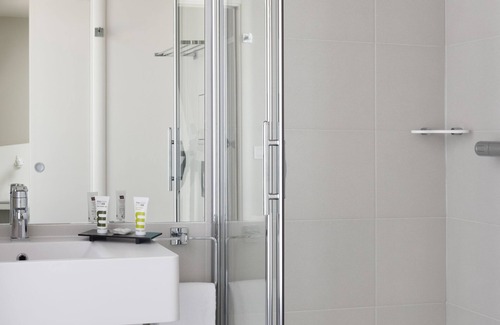 Levallois-Perret Hotel | Mercure Paris Levallois Perret