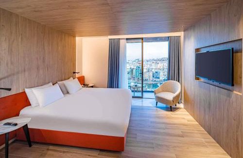 Paceville Hotel | Mercure St. Julian's Malta